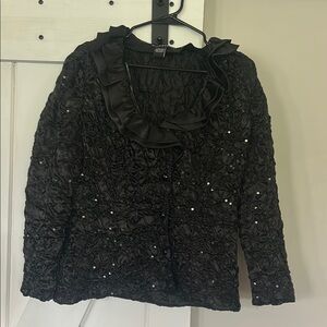 Elegant Black Ruffled Top
Cachet Blouse Womens Size 8 
Long Sleeve Sequined